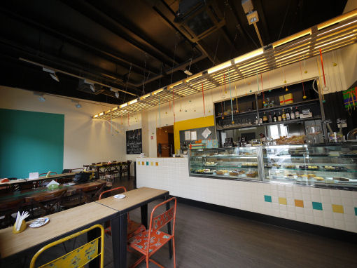 Tre chicchere e tante coccole  pasticceria